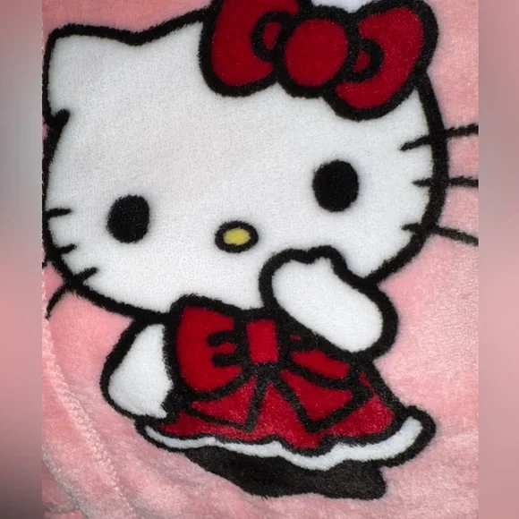 Hello kitty snowman Christmas blanket. - Picture 3 of 7